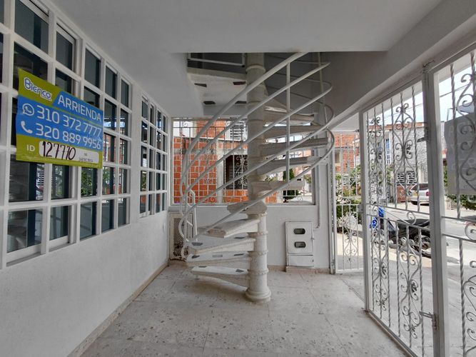 Apartamento de 2 alcobas en arriendo en El Carmelo, Candelaria, 55 m² · foto 2 de 18