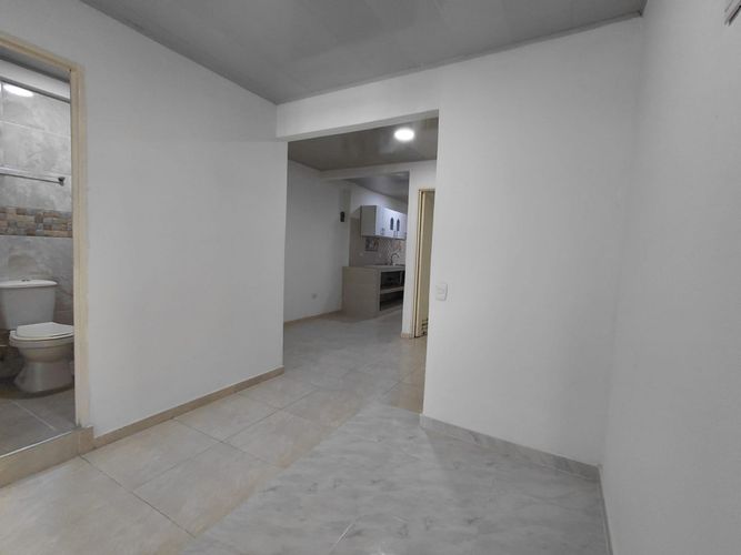 Apartamento de 2 alcobas en arriendo en El Carmelo, Candelaria, 55 m² · foto 4 de 18