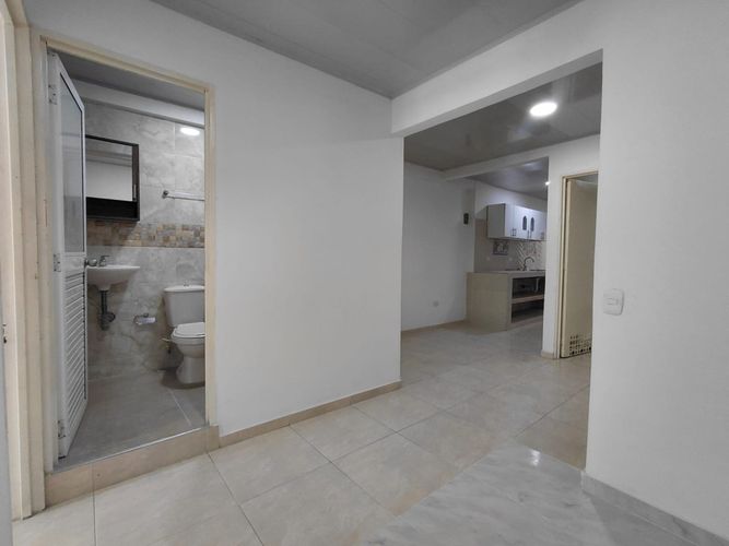 Apartamento de 2 alcobas en arriendo en El Carmelo, Candelaria, 55 m² · foto 5 de 18