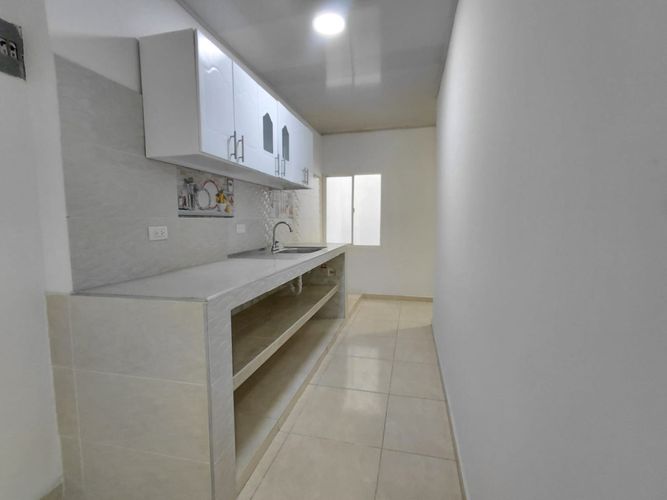 Apartamento de 2 alcobas en arriendo en El Carmelo, Candelaria, 55 m² · foto 16 de 18