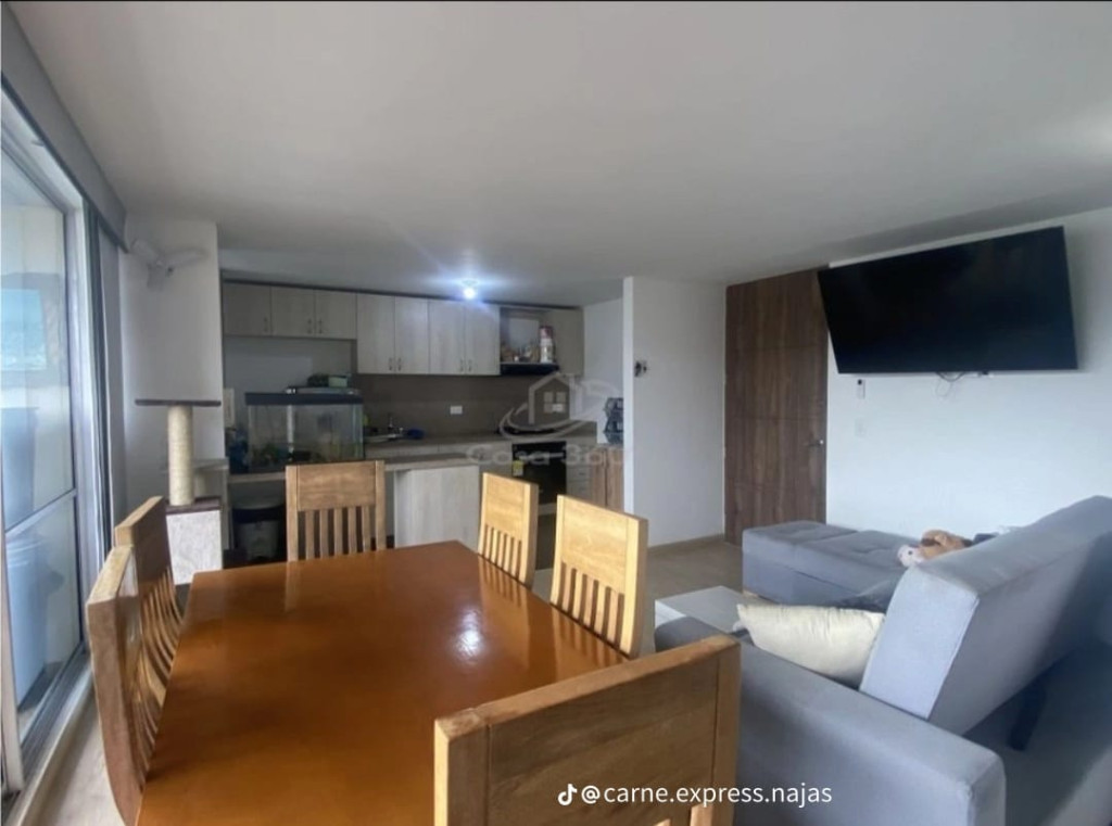 Apartamento en venta en Gran Granada, Bogotá · foto 2 de 17