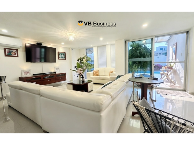 Casa de 4 alcobas en venta en Lagos Del Caujaral, Puerto Colombia, 392 m² · foto 3 de 9