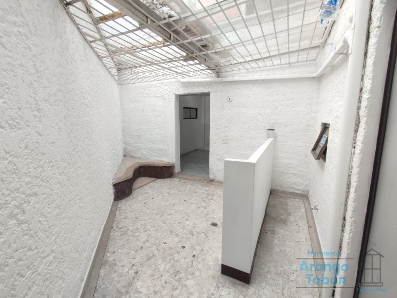 Casa en arriendo en Belen Alameda, Medellín · foto 8 de 22