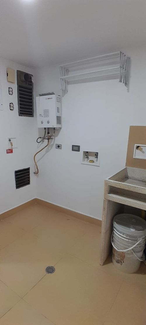 Apartamento de 3 alcobas en venta en Aves Maria, Sabaneta, 127 m² · foto 5 de 24