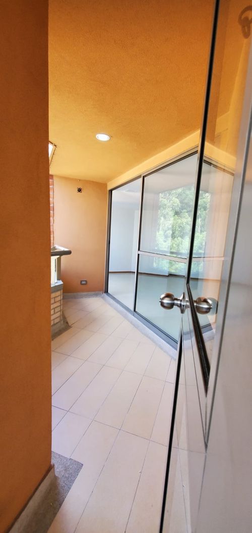 Apartamento de 3 alcobas en venta en Aves Maria, Sabaneta, 127 m² · foto 23 de 24