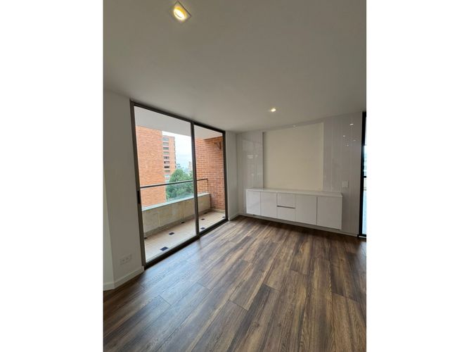 Apartamento de 3 alcobas en venta en Usaquen, Bogotá, 158 m² · foto 5 de 20