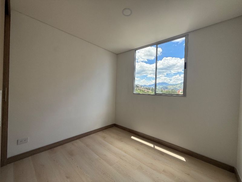 2BR Apartment in La ferreria (58 m²) - 3