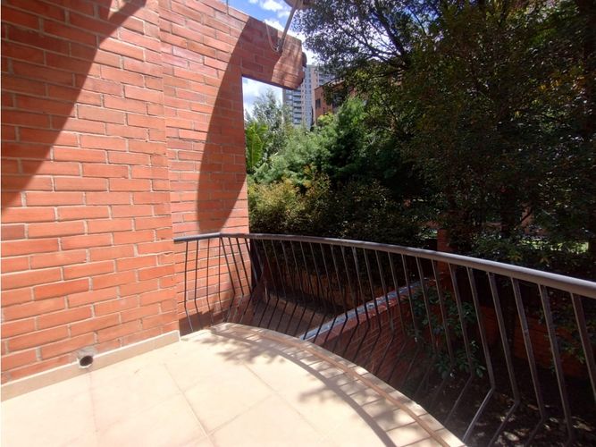 Casa de 3 alcobas en venta en Suramérica, La Estrella, 250 m² · foto 11 de 16