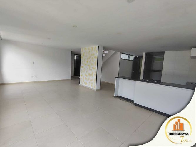 Apartamento de 3 alcobas en venta en Restrepo, Ibagué, 218 m² · foto 2 de 19