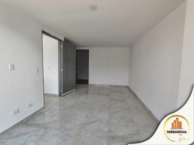 Apartamento de 3 alcobas en venta en Restrepo, Ibagué, 218 m² · foto 7 de 19