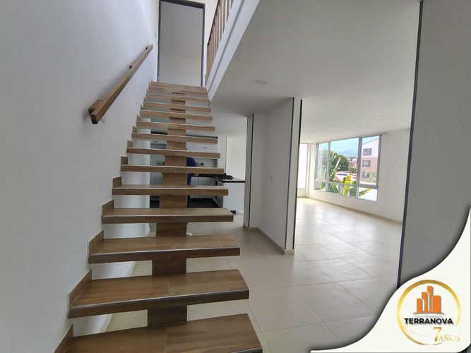 Apartamento de 3 alcobas en venta en Restrepo, Ibagué, 218 m² · foto 9 de 19