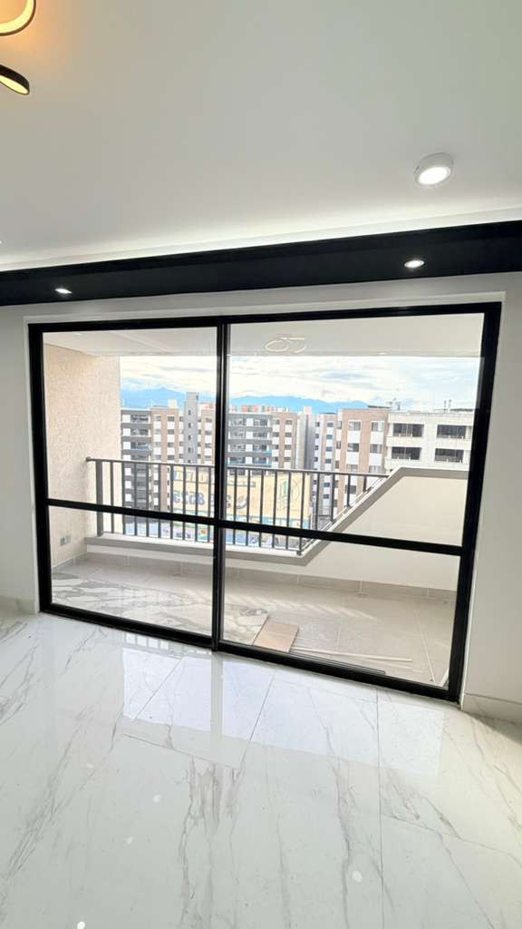 Apartamento en venta en Bochalema, Cali · foto 4 de 24