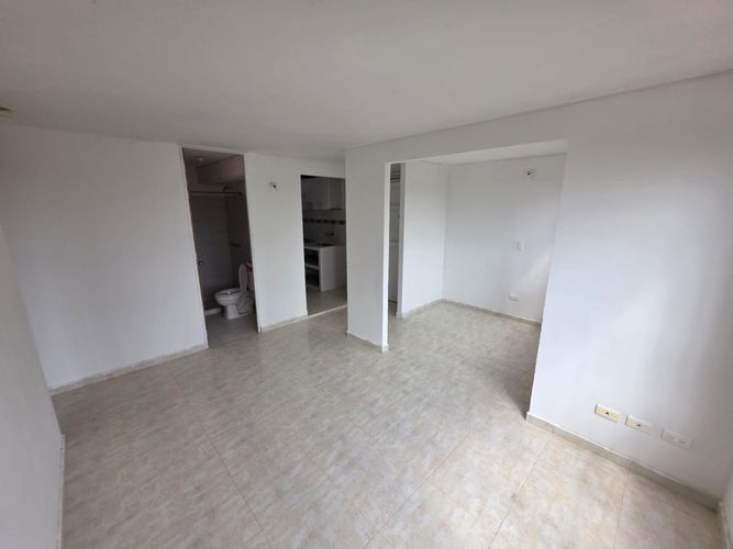 Apartamento de 2 alcobas en venta en Panamericano, Jamundí, 42 m² · foto 6 de 19