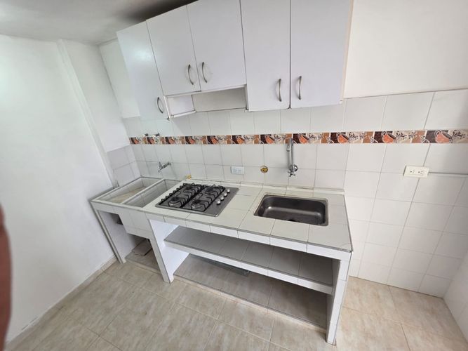 Apartamento de 2 alcobas en venta en Panamericano, Jamundí, 42 m² · foto 15 de 19
