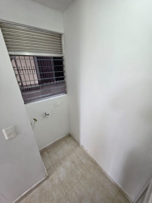 Apartamento de 2 alcobas en venta en Panamericano, Jamundí, 42 m² · foto 16 de 19