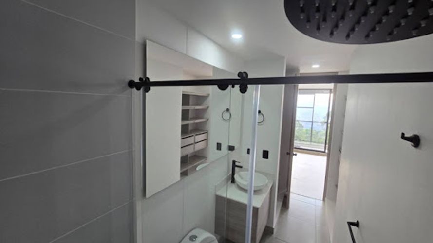 Local en venta en Loma Del Escobero, Envigado, 74 m² · foto 6 de 20