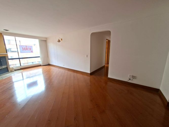 Apartamento en venta en Puente Largo, Bogotá · foto 2 de 24