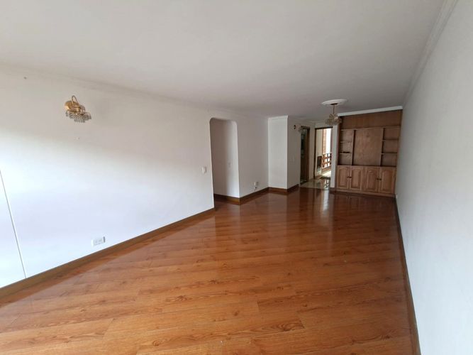 Apartamento en venta en Puente Largo, Bogotá · foto 8 de 24
