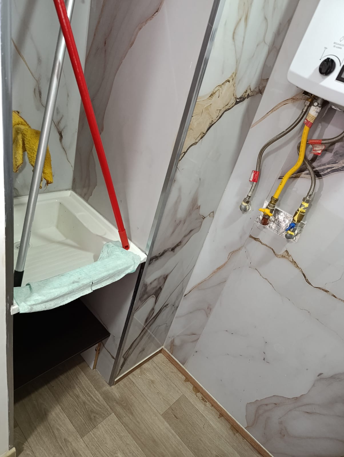 Apartamento en venta en El Vergel, Bogotá · foto 8 de 20