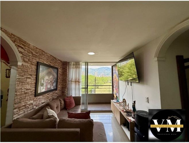 Apartamento de 3 alcobas en venta en Bello, 63 m² · foto 5 de 13