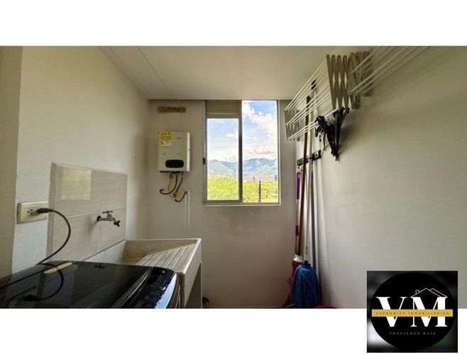 Apartamento de 3 alcobas en venta en Bello, 63 m² · foto 13 de 13