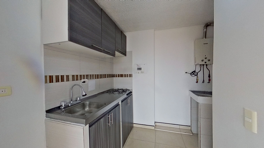 Apartamento de 3 alcobas en venta en Conjunto Residencial Zaragoza, Madrid, 53 m² · foto 5 de 17
