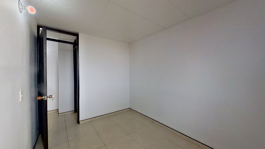 Apartamento de 3 alcobas en venta en Conjunto Residencial Zaragoza, Madrid, 53 m² · foto 12 de 17