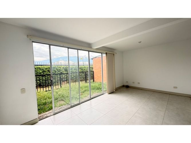 Casa de 3 alcobas en venta en Alfaguara, Jamundí, 98 m² · foto 7 de 24