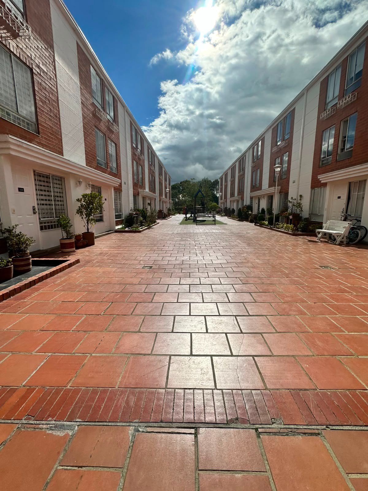 Casa en venta en Prado Veraniego, Bogotá · foto 3 de 19
