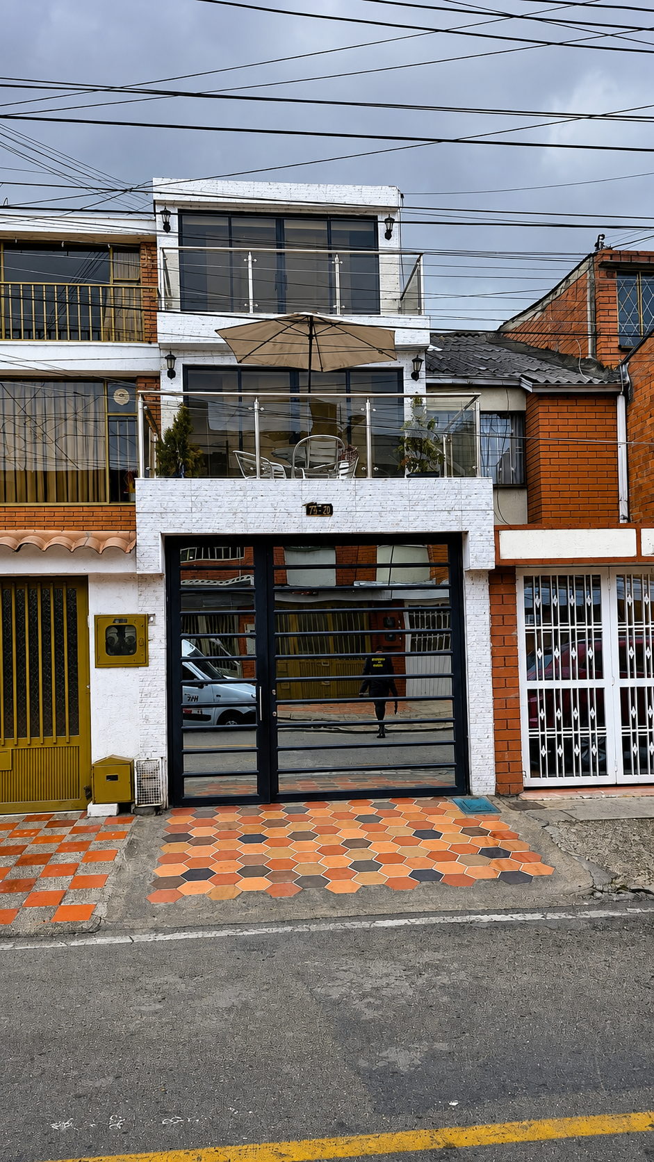 Casa en venta en Americas Occidental, Bogotá · foto 2 de 16