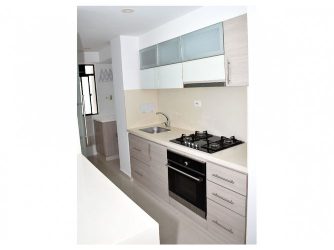 Apartamento de 3 alcobas en venta en Cr. Colina Del Hato, Piedecuesta, 90 m² · foto 8 de 24