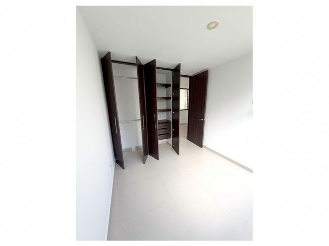 Apartamento de 3 alcobas en venta en Cr. Colina Del Hato, Piedecuesta, 90 m² · foto 15 de 24