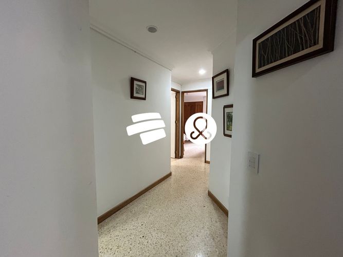 Apartamento de 3 alcobas en venta en Conquistadores, Medellín, 102 m² · foto 5 de 13