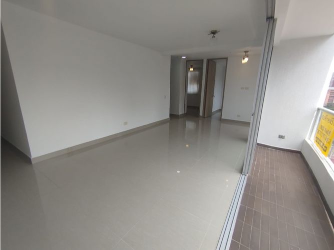Apartamento de 3 alcobas en arriendo en Ub Arcoiris 1a Etapa, Sabaneta, 82 m² · foto 4 de 24
