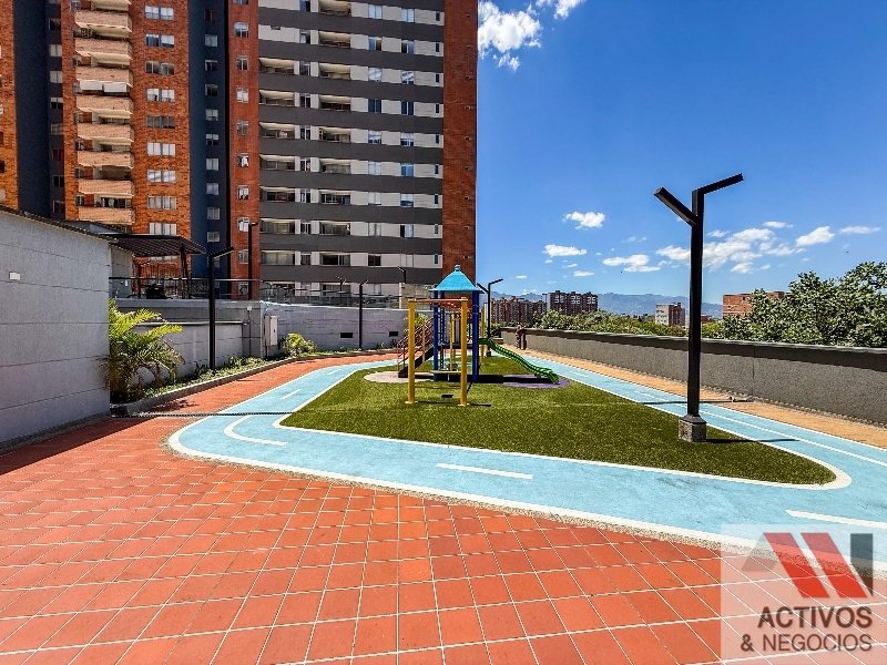Apartamento en venta en Los Colores, Medellín · foto 3 de 22