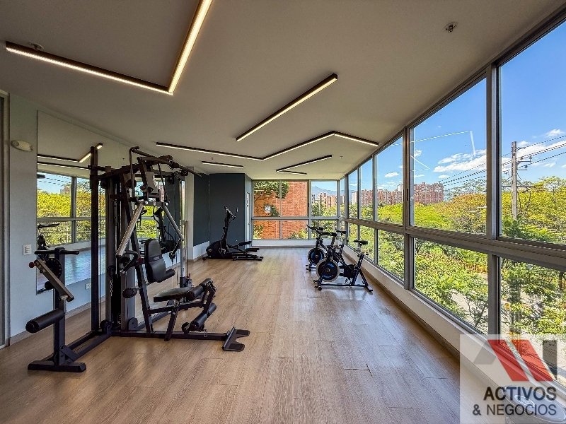 Apartamento en venta en Los Colores, Medellín · foto 5 de 22