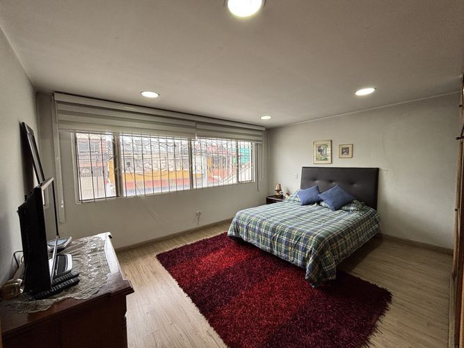Casa de 6 alcobas en venta en Ub Los Geranios, Chía, 388 m² · foto 16 de 24