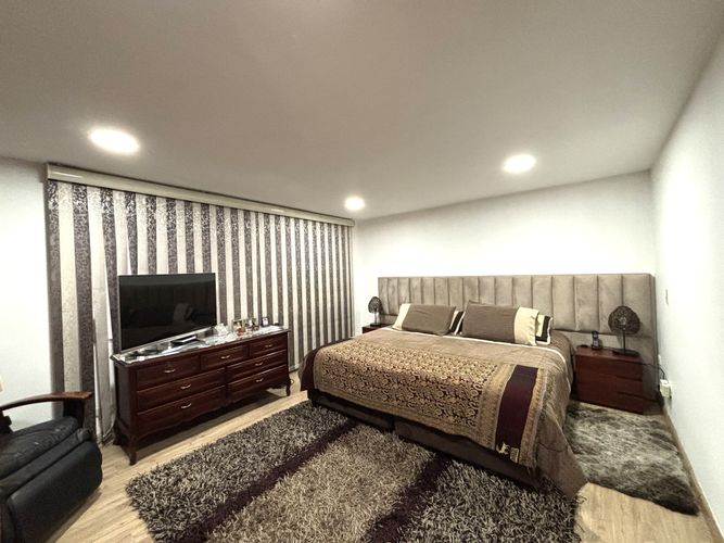 Casa de 6 alcobas en venta en Ub Los Geranios, Chía, 388 m² · foto 19 de 24