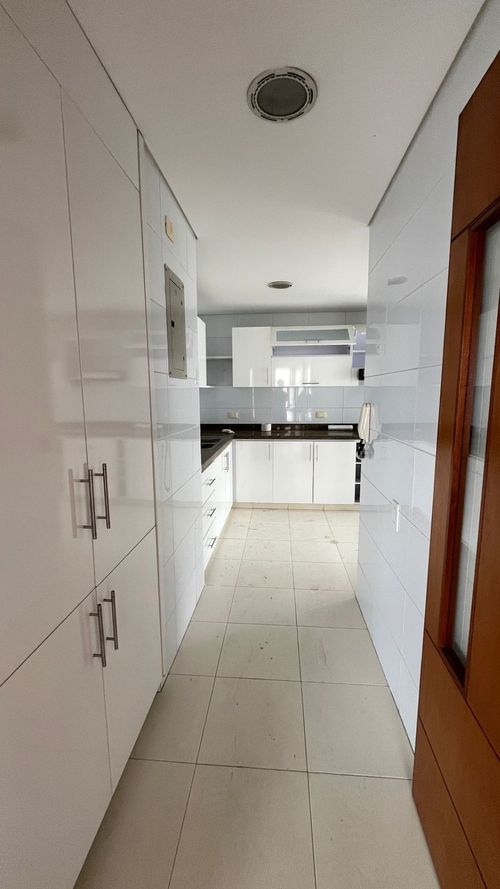 Apartamento de 3 alcobas en venta en Normandia, Cali, 179 m² · foto 3 de 10