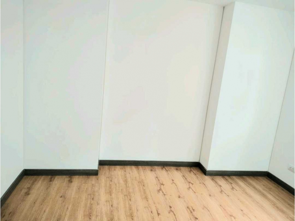 Apartamento en arriendo en Ciudad Del Río, Medellín · foto 12 de 24