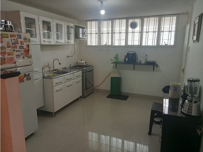Casa en venta en San Nicolas, Bogotá · foto 2 de 22