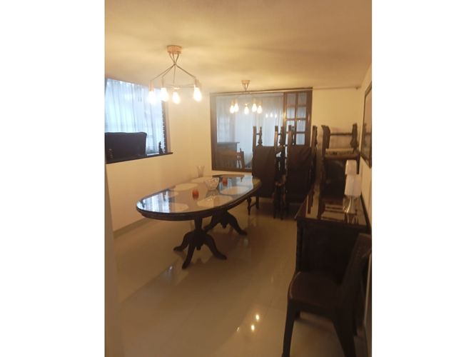 Casa en venta en San Nicolas, Bogotá · foto 8 de 22