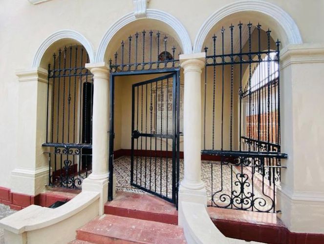 Casa de 5 alcobas en arriendo en Pie De La Popa, Cartagena, 330 m² · foto 2 de 13
