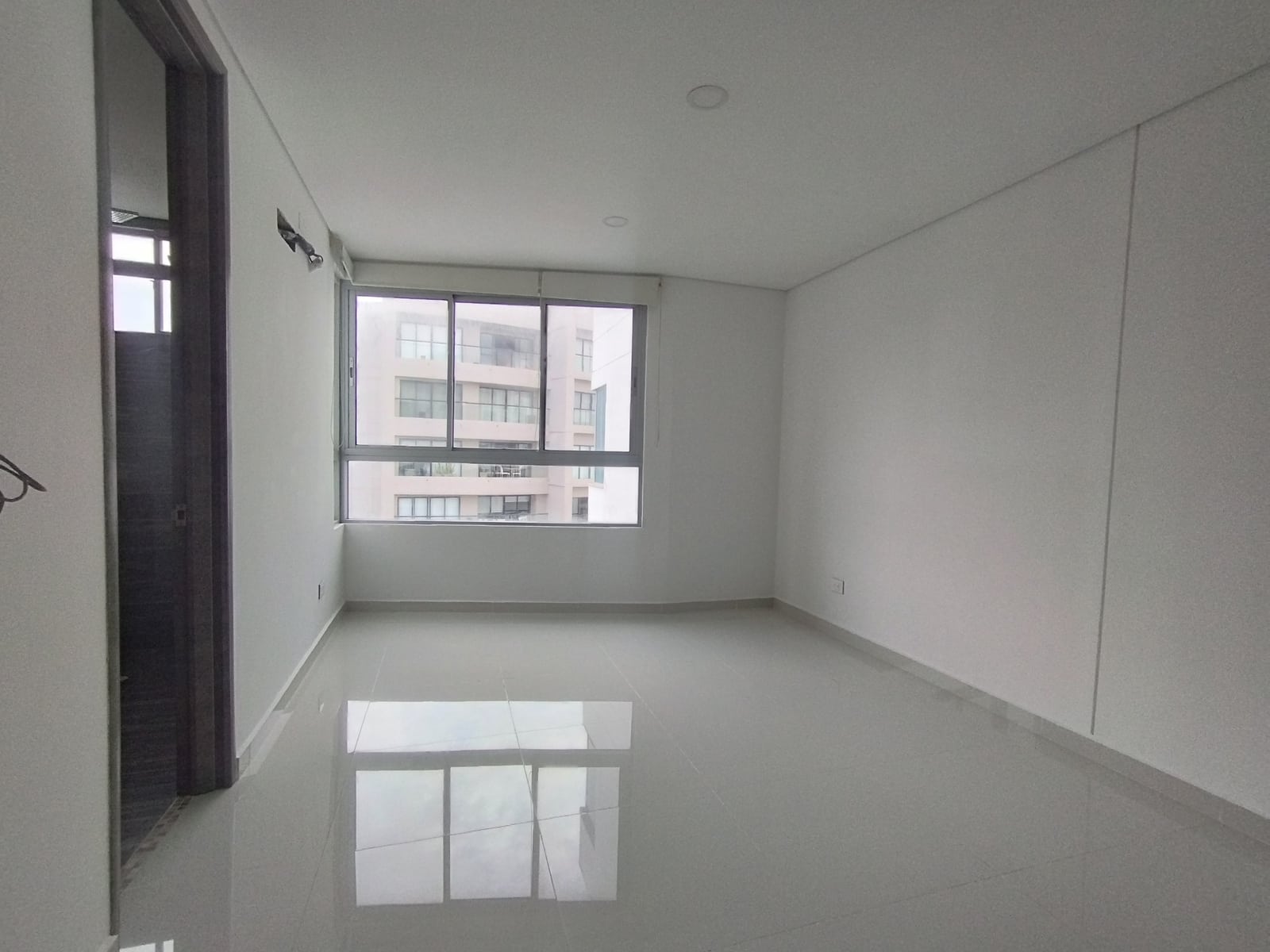 Apartamento en arriendo en Cielo Mar, Cartagena · foto 5 de 13