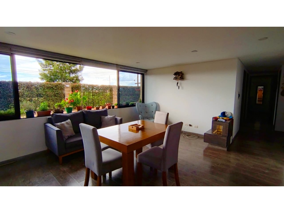 Apartamento en venta en Diamante Oriental, Mosquera · foto 2 de 20