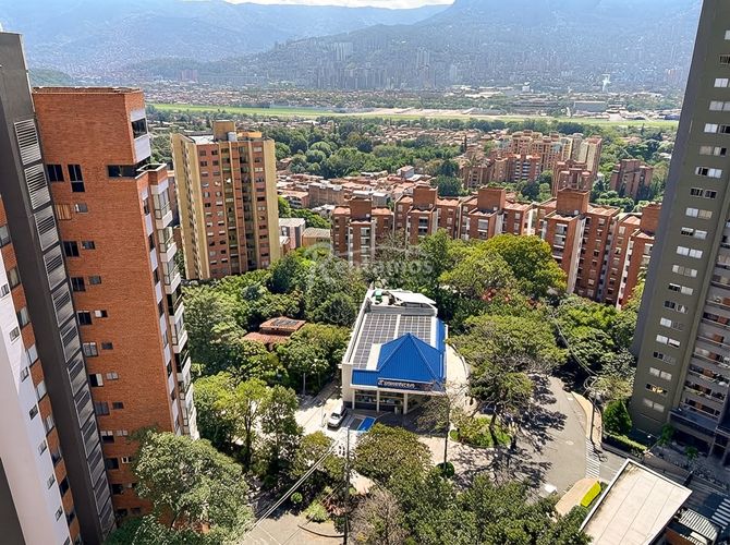 Apartamento de 3 alcobas en venta en Las Playas, Medellín, 112 m² · foto 16 de 20