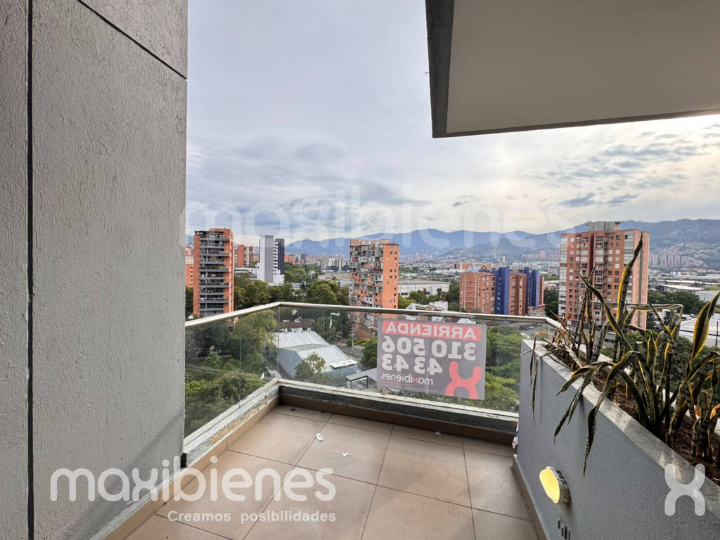 Apartamento en arriendo en El Poblado, Medellín · foto 4 de 19