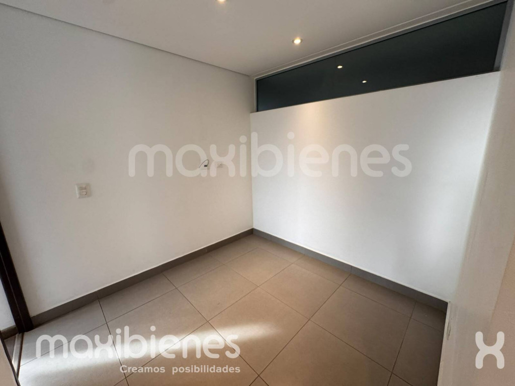 Apartamento en arriendo en El Poblado, Medellín · foto 8 de 19