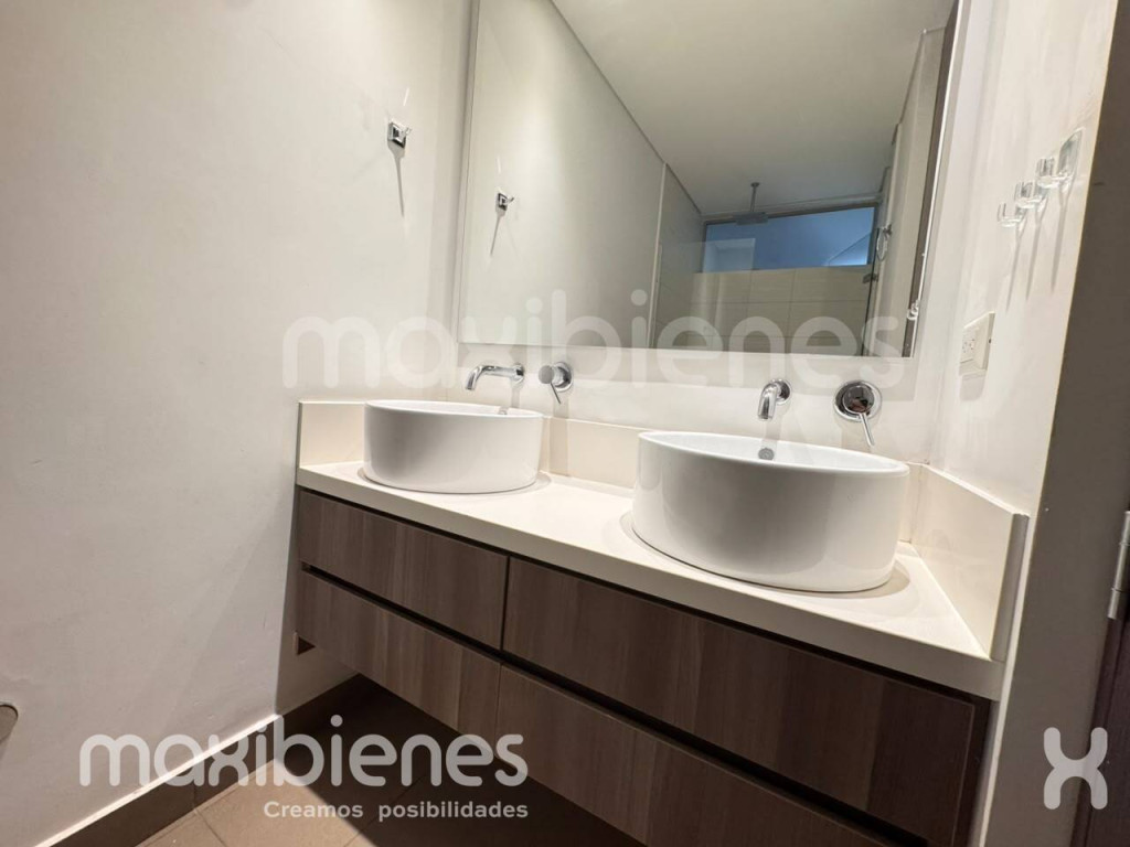 Apartamento en arriendo en El Poblado, Medellín · foto 17 de 19