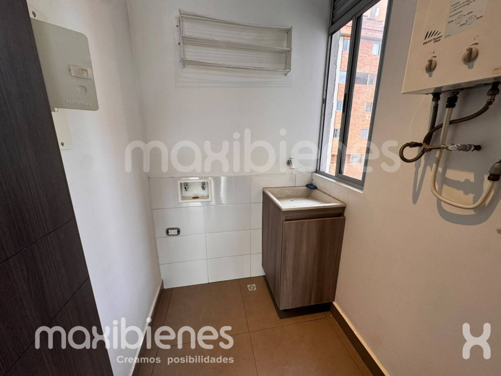 Apartamento en arriendo en El Poblado, Medellín · foto 18 de 19